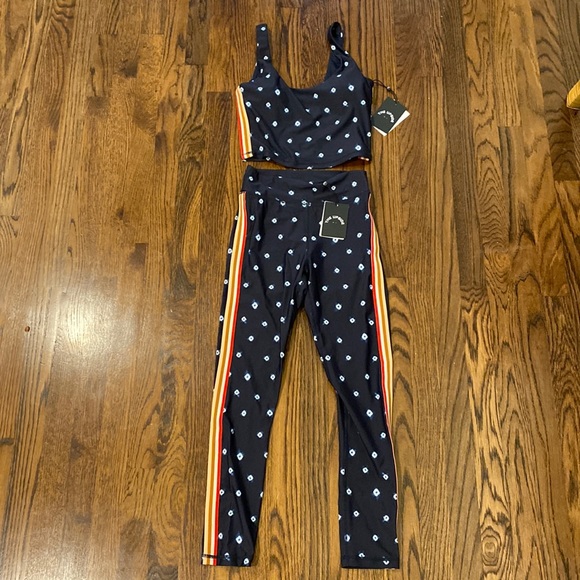 The Upside Pants - The Upside bra and leggings set.